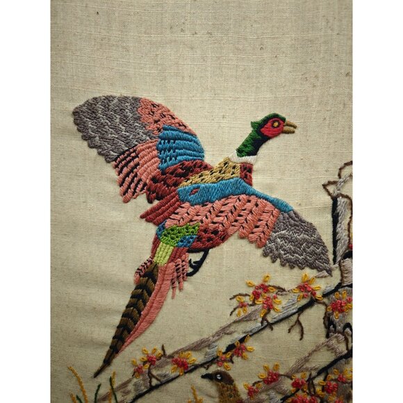 Vintage Completed Framed Crewel Embroidery Ring Neck Pheasant Scene On Linen - Picture 2 of 9